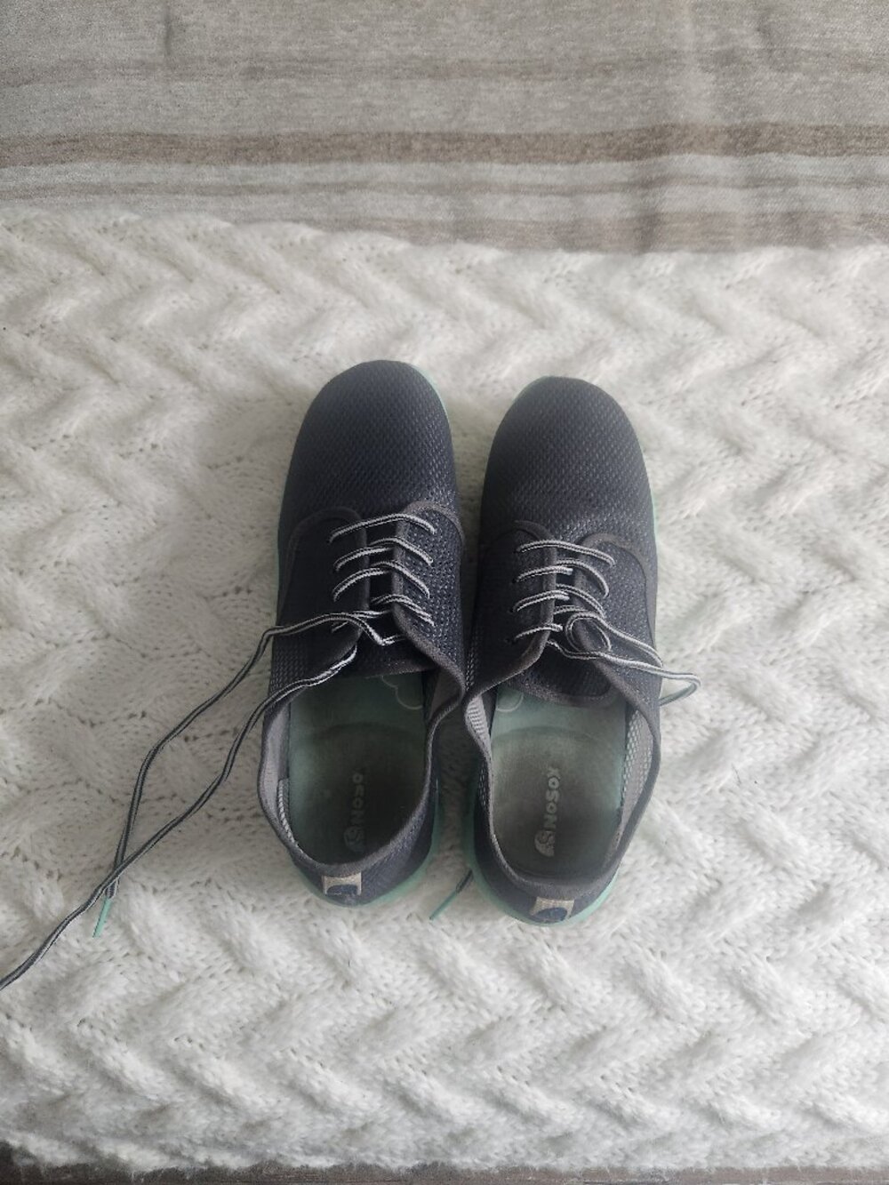 No Socks Sneakers